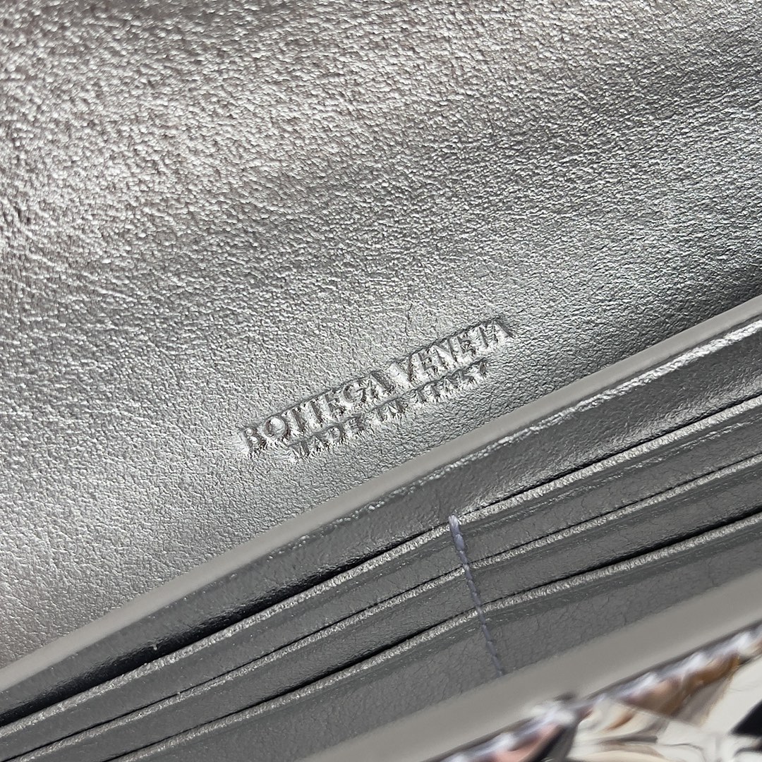 741511手拿晚宴包 銀/金扣_8