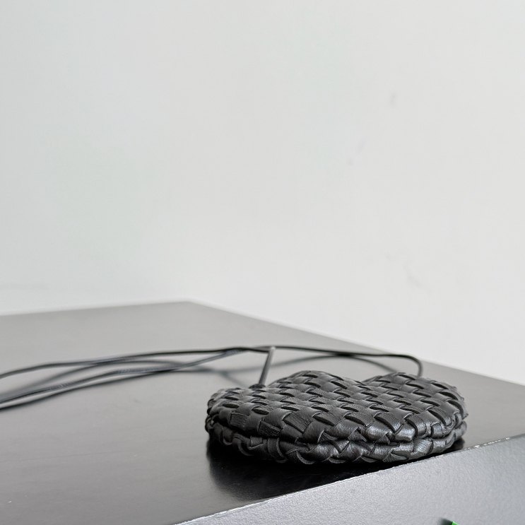 836834沙丁魚包 黑色_5