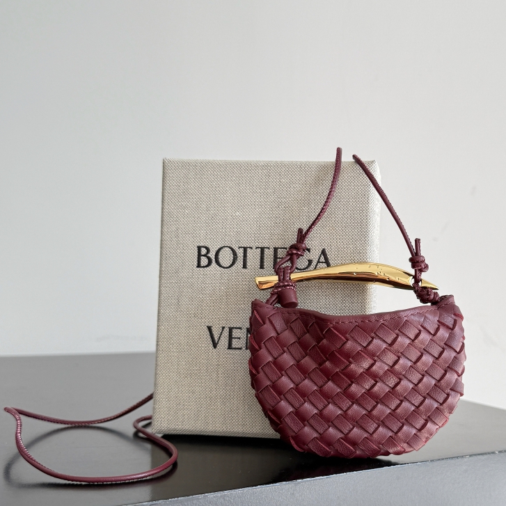 836834沙丁魚包 巴羅紅_1