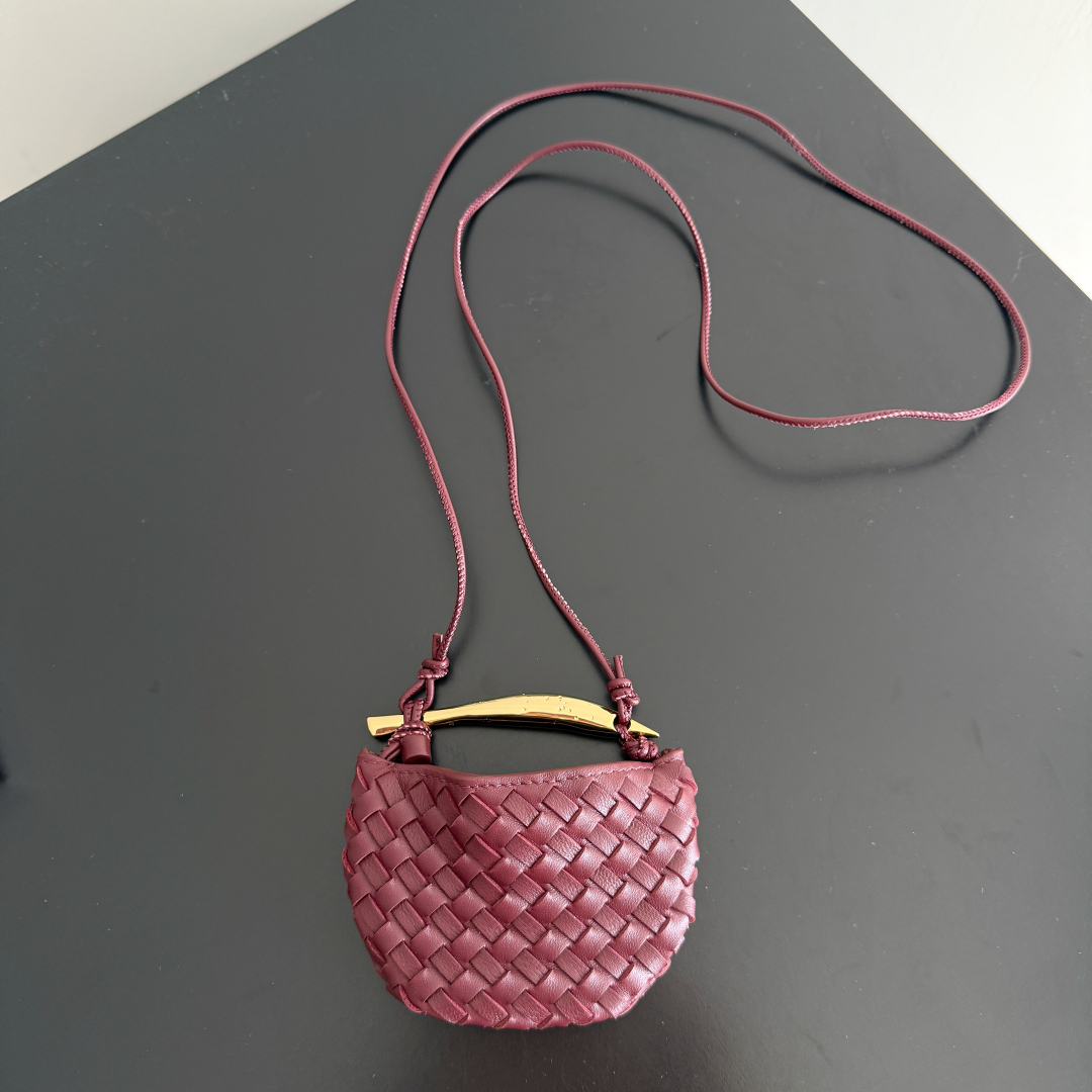 836834沙丁魚包 巴羅紅_7