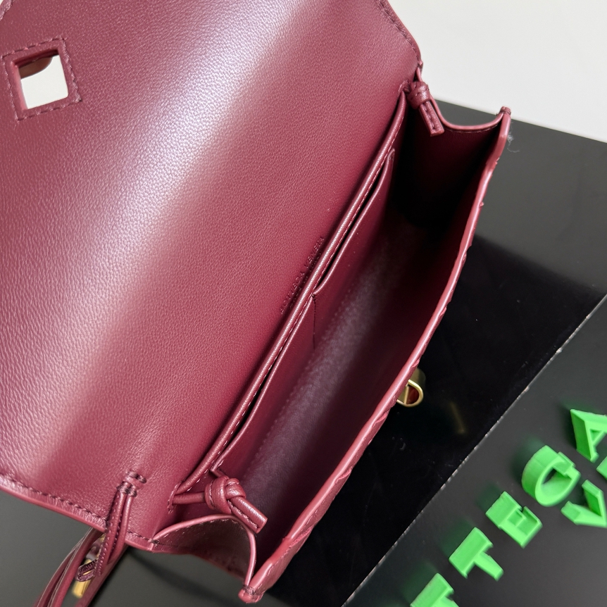 836940 Andiamo 巴羅紅_10