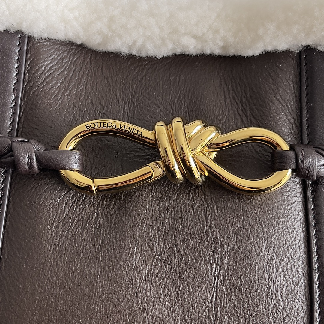 743568 Andiamo蝴蝶結小號 毛毛_7