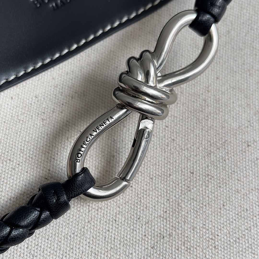 743568 Andiamo蝴蝶結小號 帆布銀扣_7