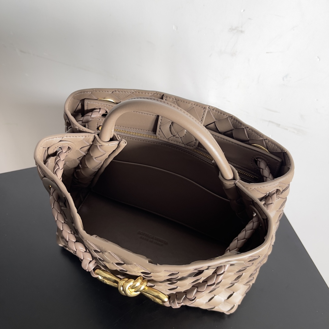 743568 Andiamo蝴蝶結小號 卡其色_10