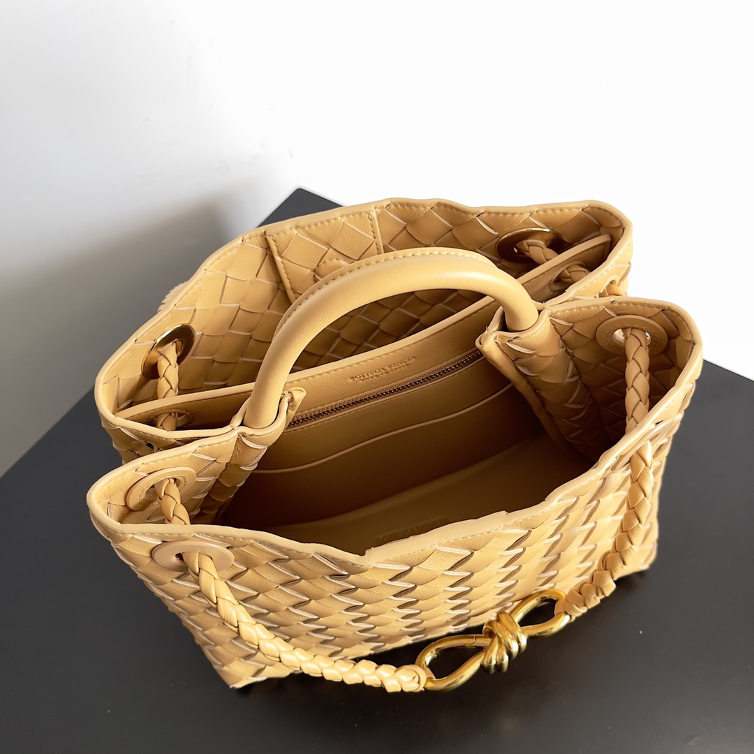 743568 Andiamo蝴蝶結小號 杏仁色_10