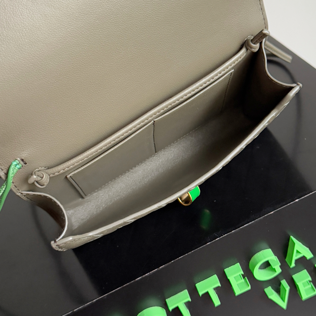 838870小雛菊 柏樹綠_10