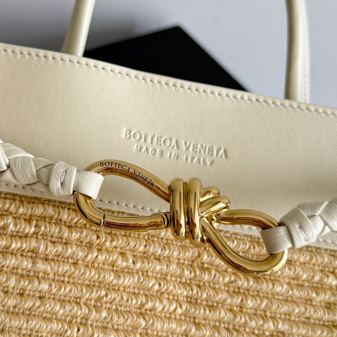 743572 Andiamo蝴蝶結中號 草編海鹽色_6