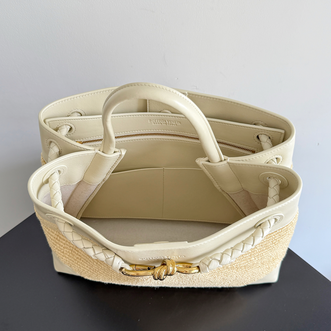 743572 Andiamo蝴蝶結中號 草編海鹽色_10