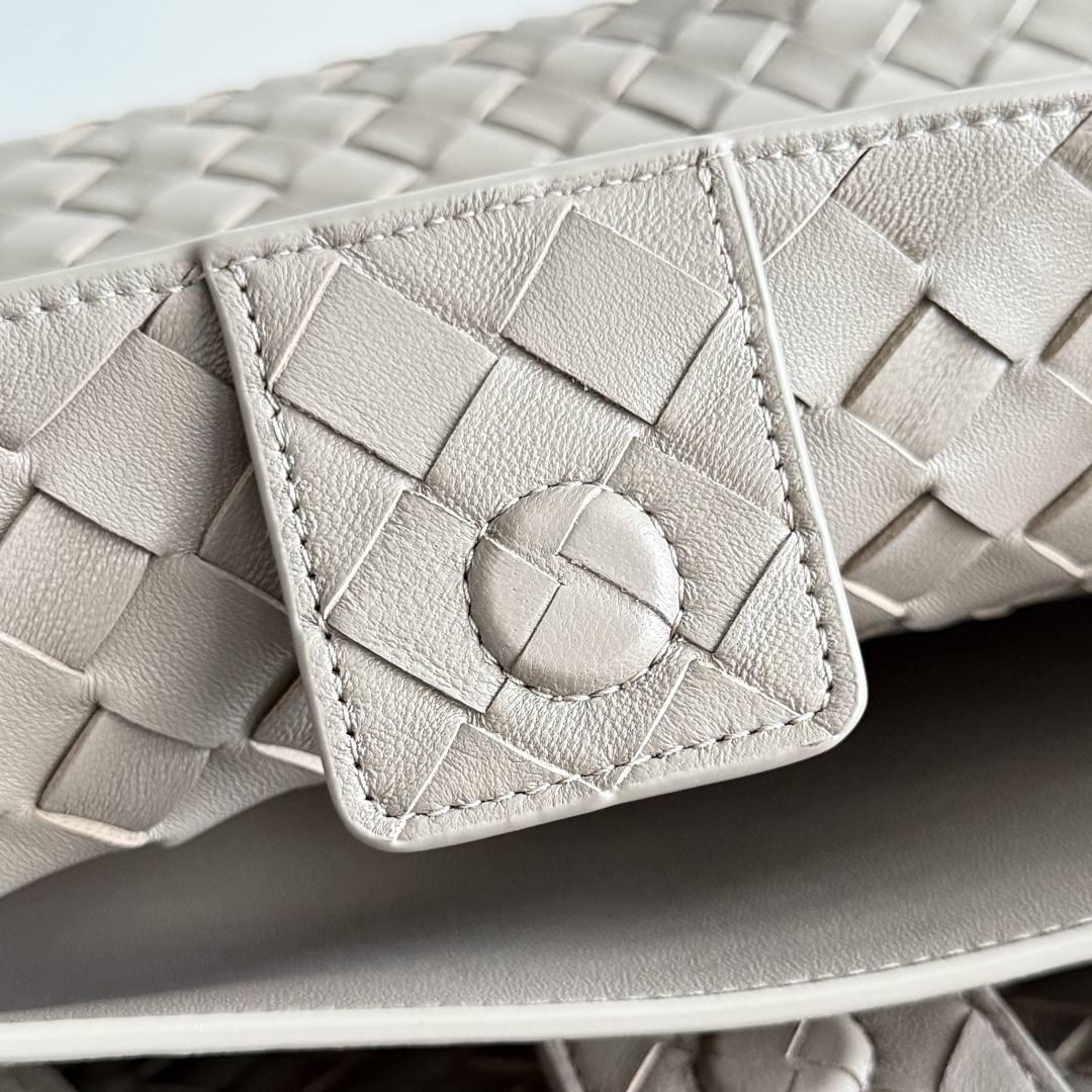 743572 Andiamo蝴蝶結中號 石灰色_8