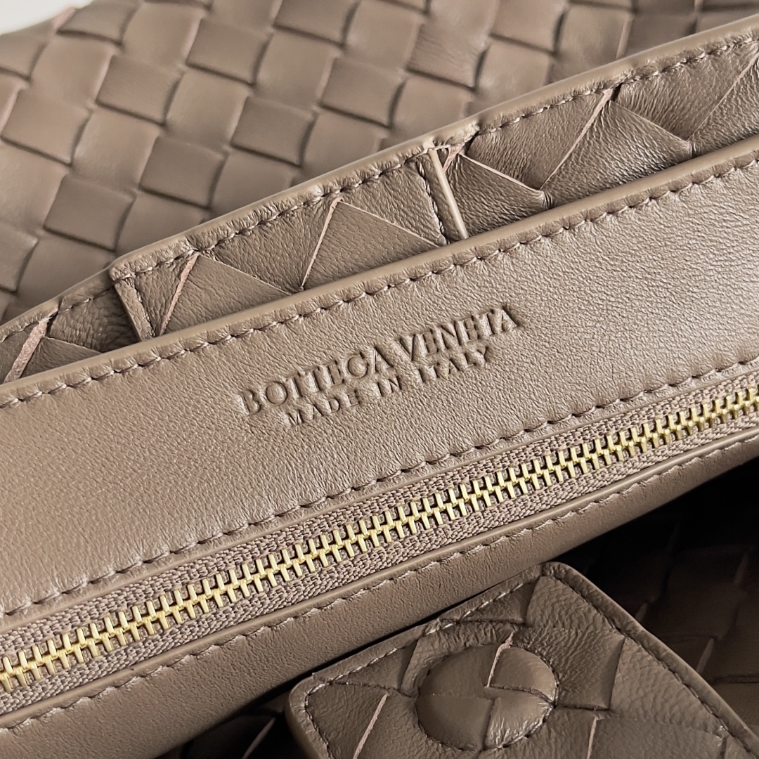 743572 Andiamo蝴蝶結中號 松果棕色_9