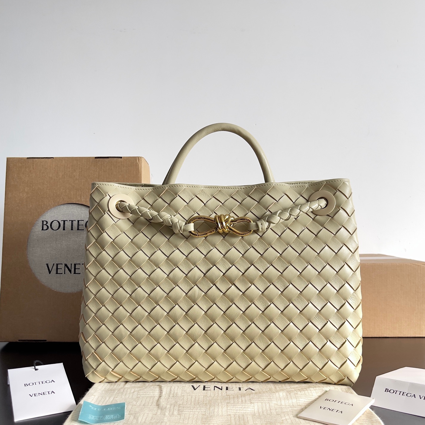 743572 Andiamo蝴蝶結中號 奶油黃色_1