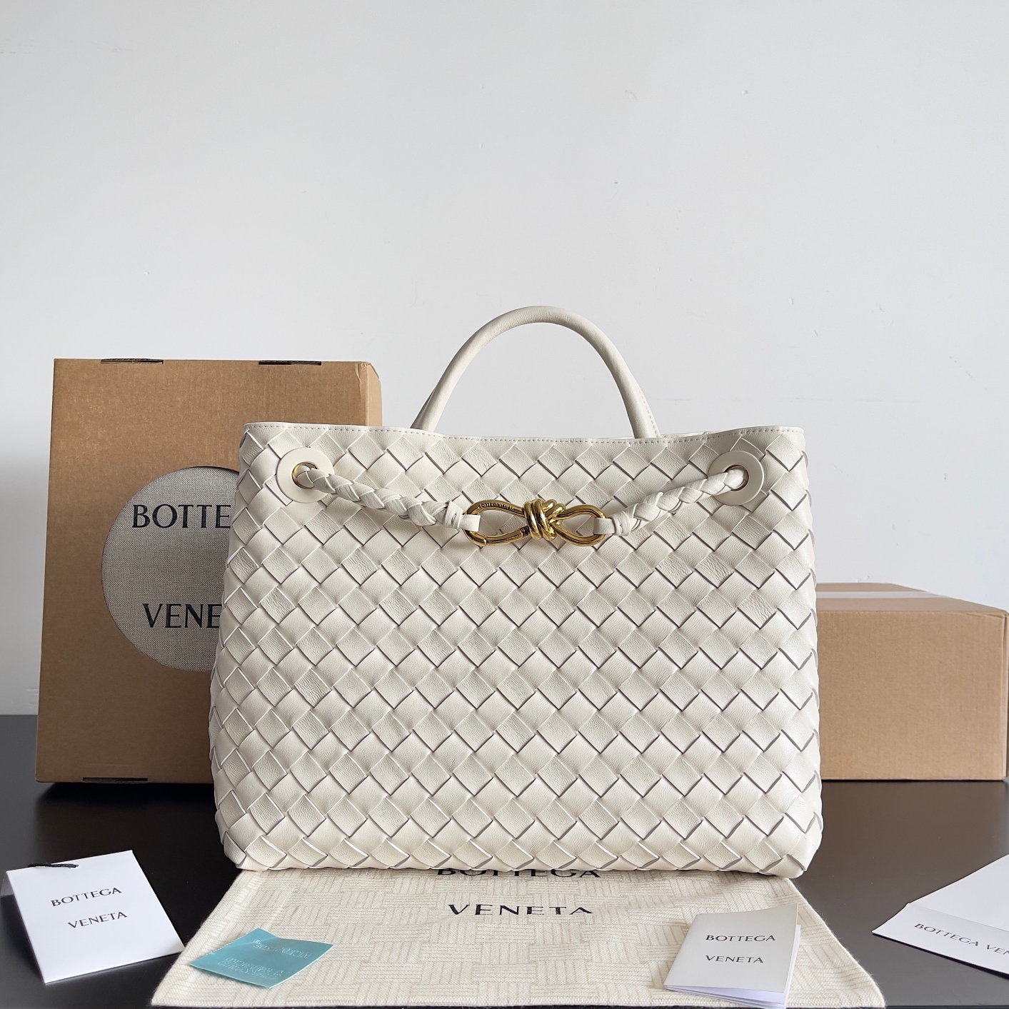 743572 Andiamo蝴蝶結中號 海鹽色_1