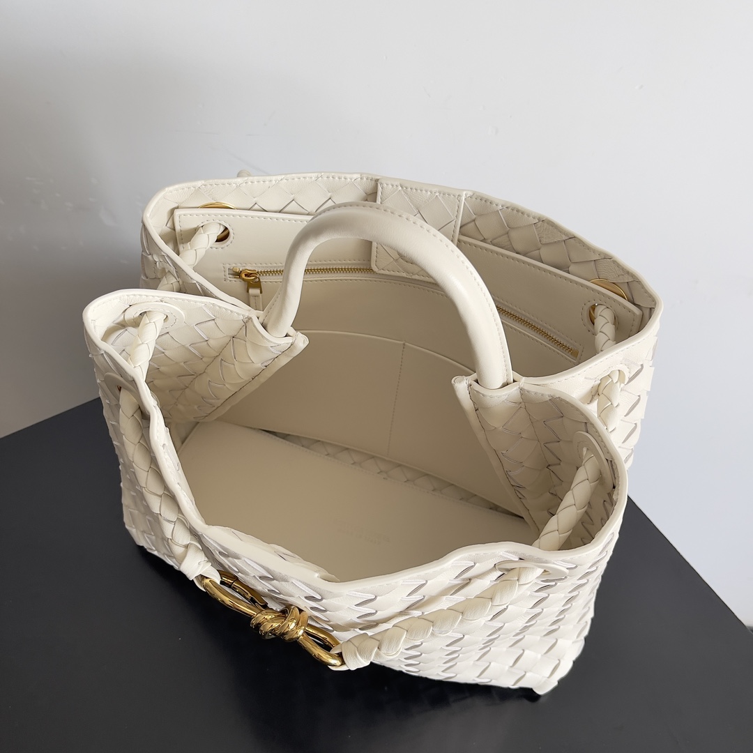 743572 Andiamo蝴蝶結中號 海鹽色_10