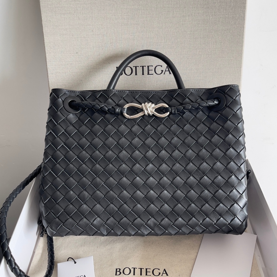 743572 Andiamo蝴蝶結中號 黑色銀_1