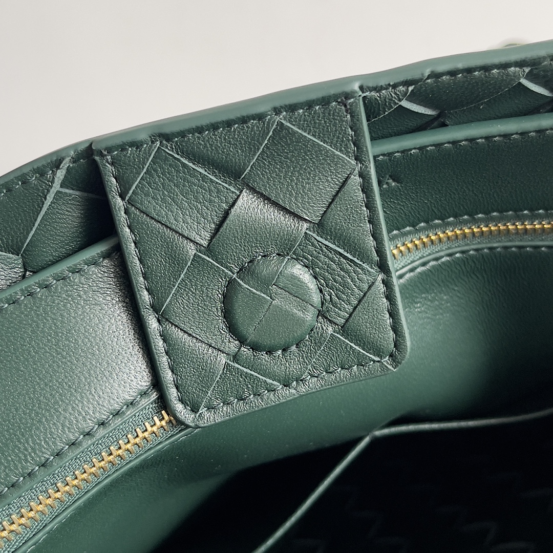 743572 Andiamo蝴蝶結中號 祖母綠_7