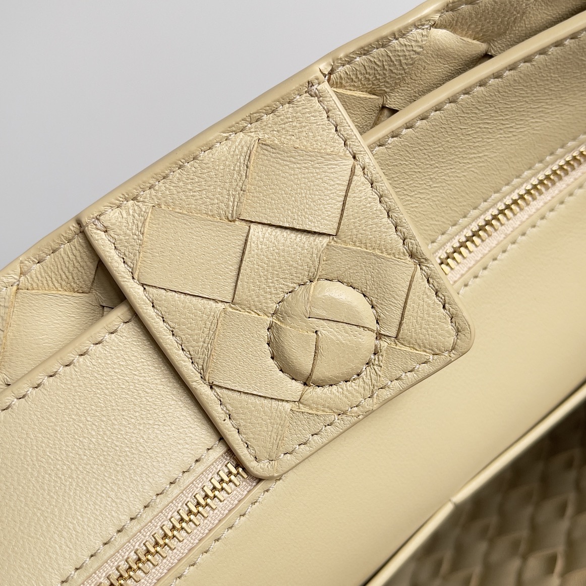 743572 Andiamo蝴蝶結中號 燕麥色_7