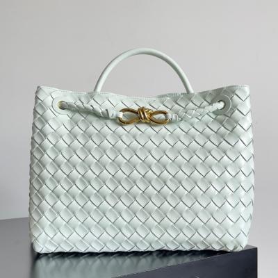 743572 Andiamo蝴蝶結中號 冰藍色