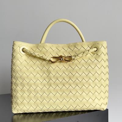 743572 Andiamo蝴蝶結中號 霜淇淋