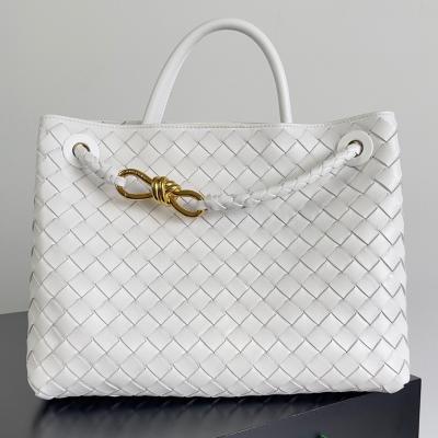 743572 Andiamo蝴蝶結中號 純白