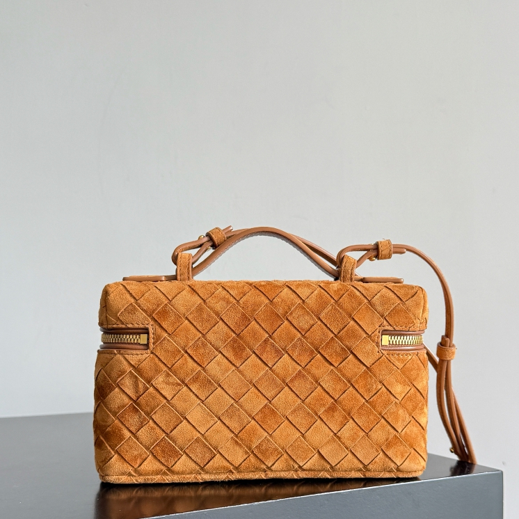 789109化妝包 反絨琥珀棕_3