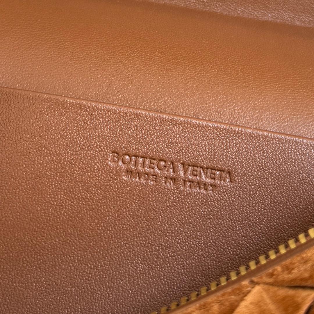 789109化妝包 反絨琥珀棕_8