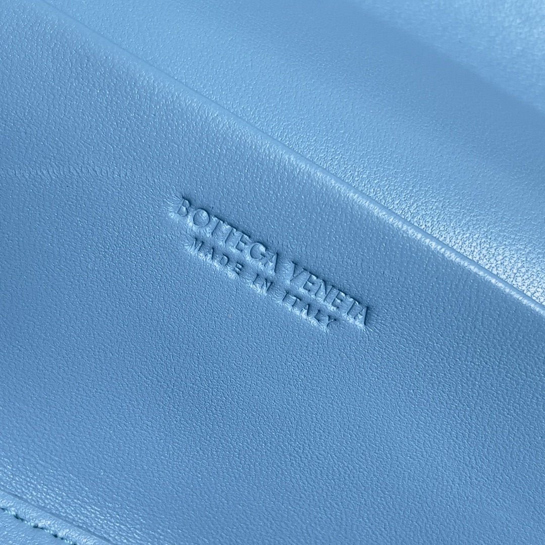 789109化妝包 泳池藍色_9