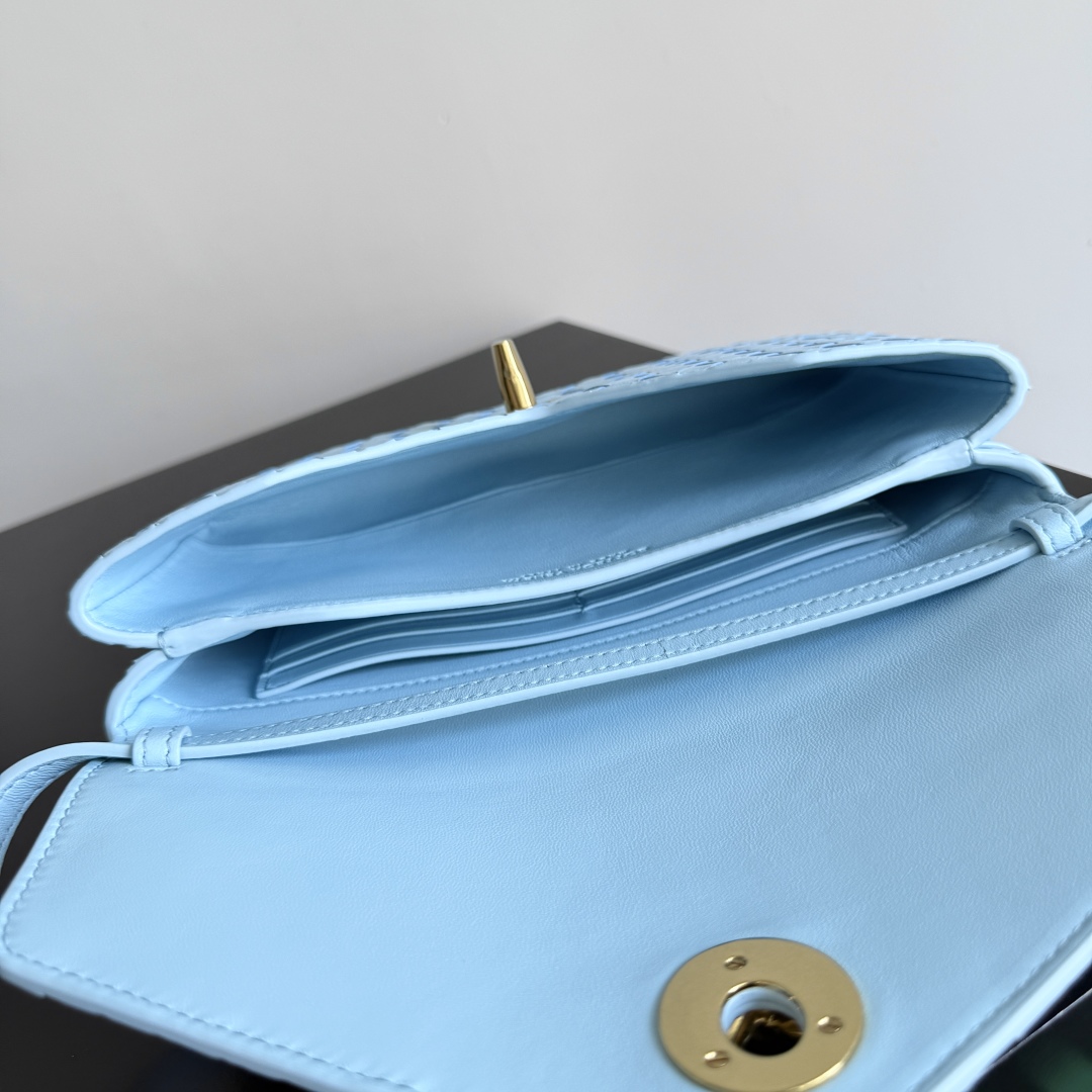 817191 Knot Lock 天空藍_10