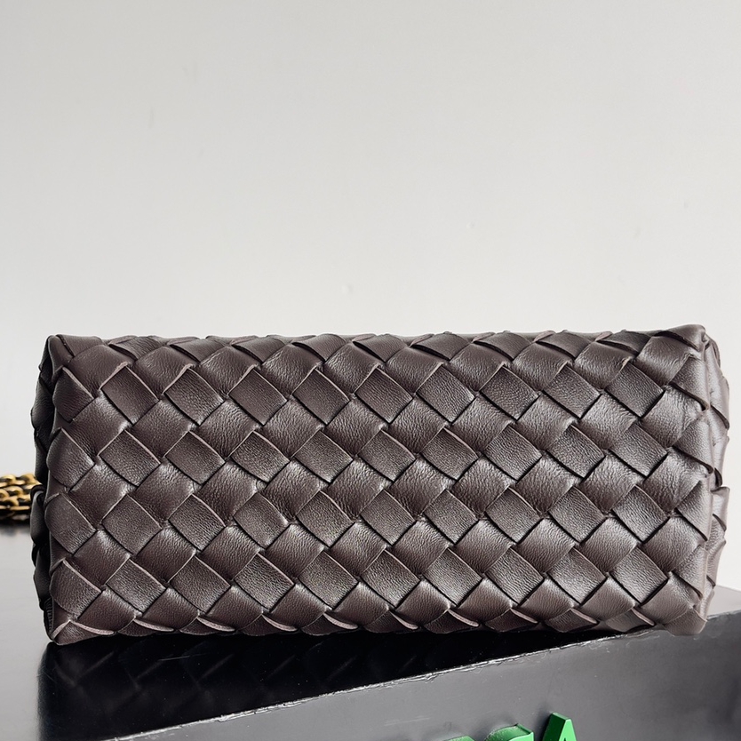 786008小號Andiamo鏈條包 巧克力棕色_7