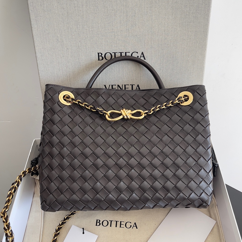 786009 Andiamo鏈條包朵中號 巧克力棕色_1