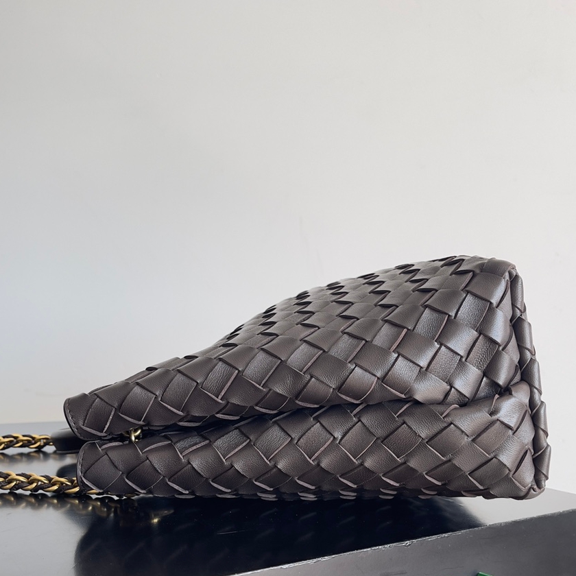 786009 Andiamo鏈條包朵中號 巧克力棕色_3