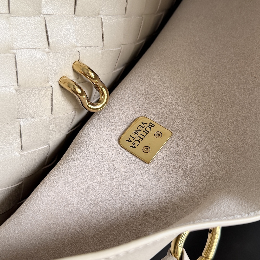 817231 Ciao Ciao中號 淡褐色_6