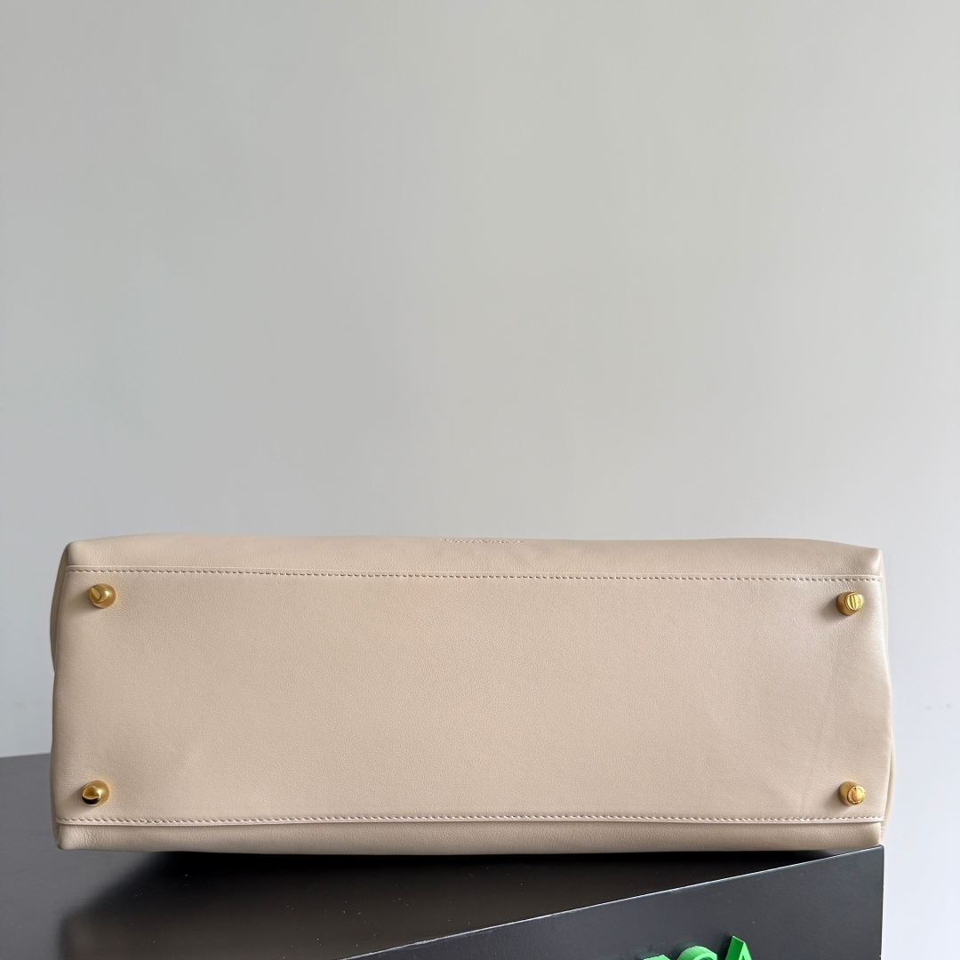 826195 Ciao Ciao大號 淡褐色_11