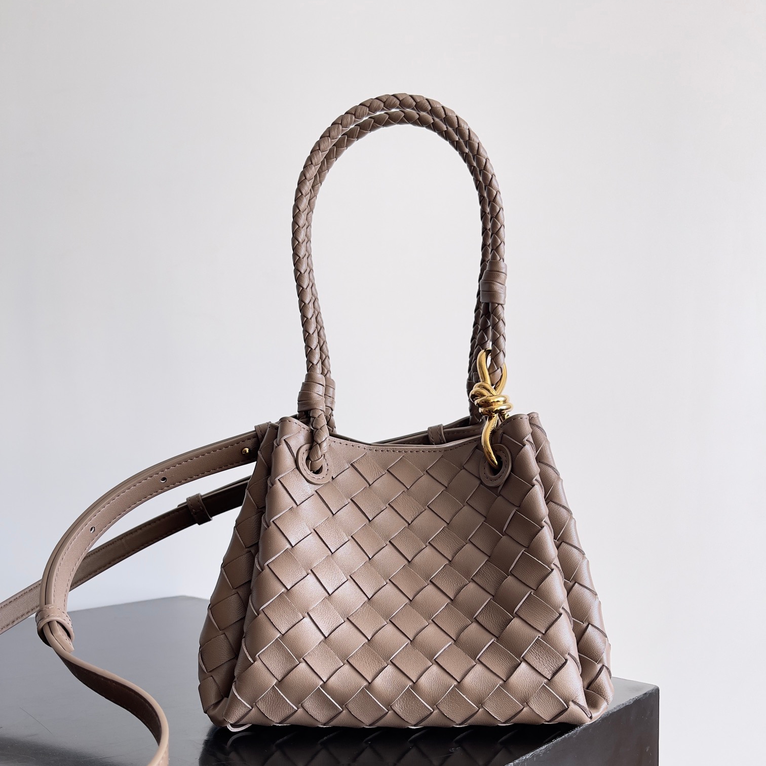 796569小號 松果棕色_4