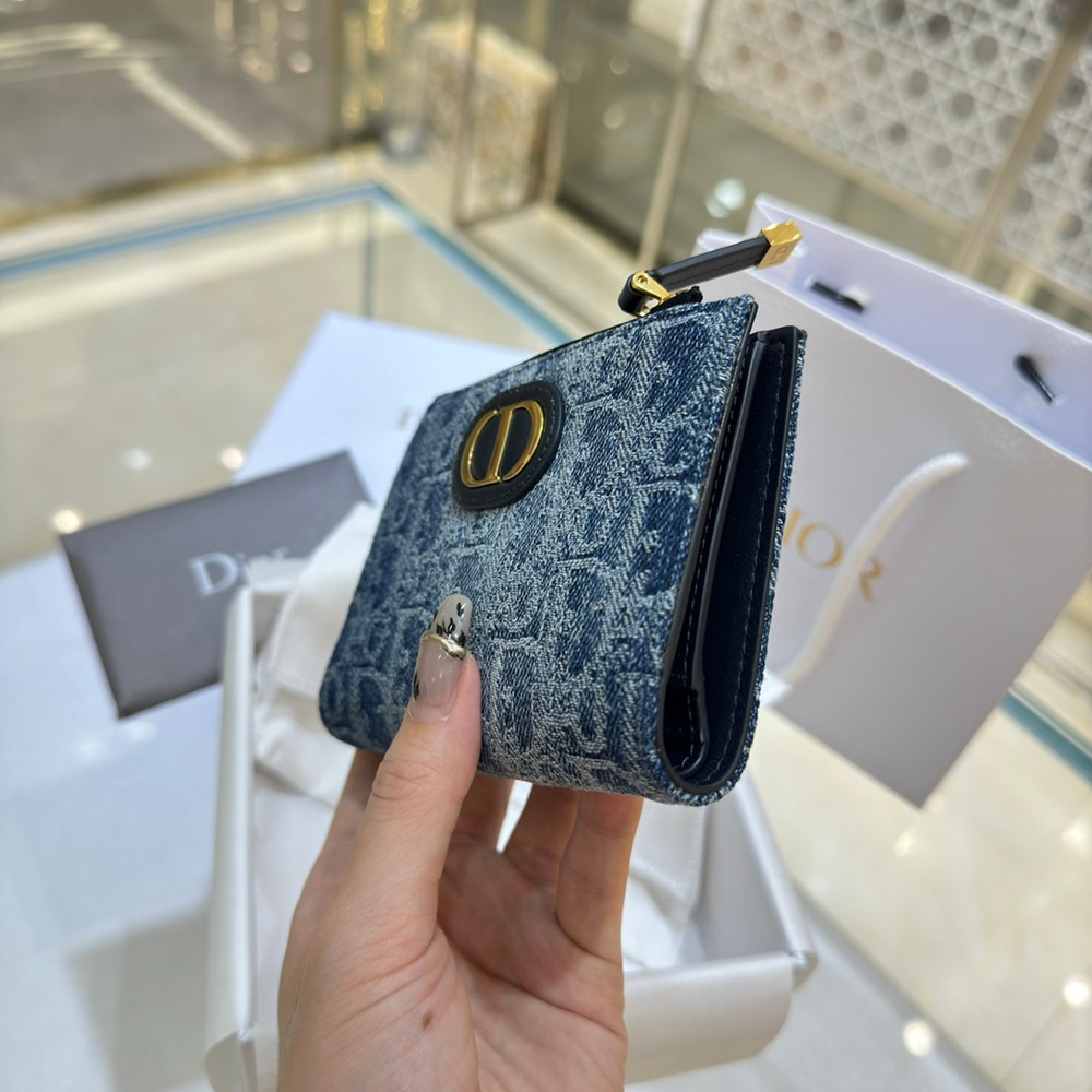 30 Montaigne Dahlia 錢包老花_2