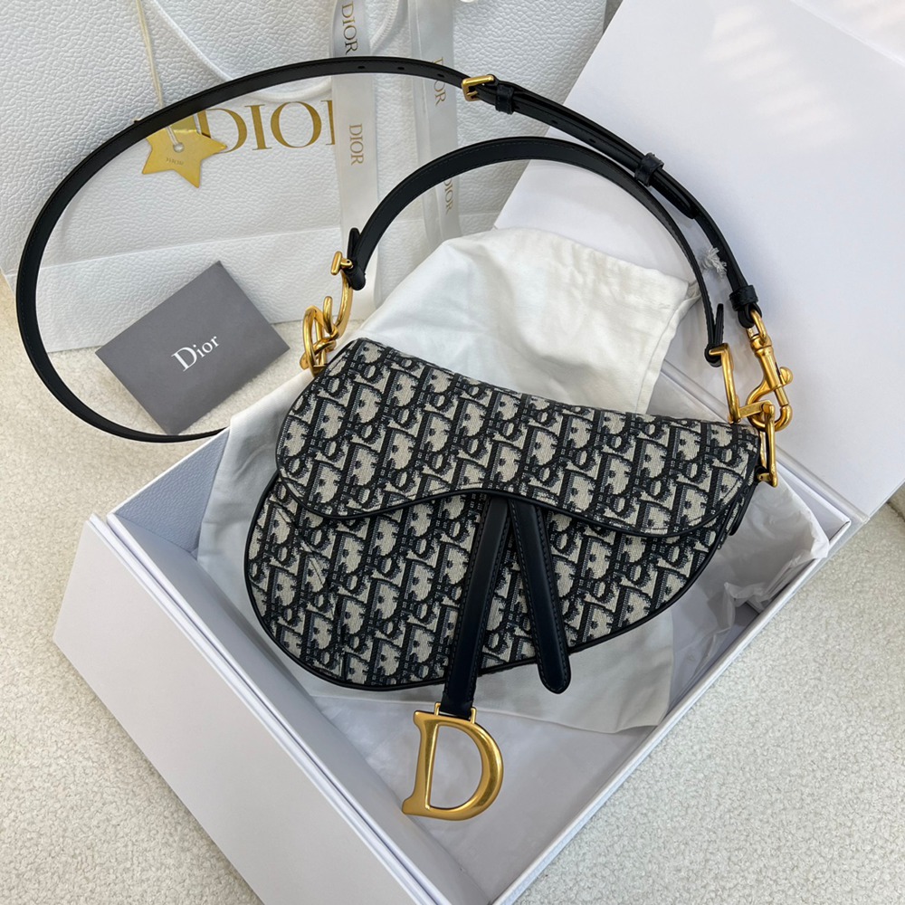 馬鞍包（附肩帶）老花_1