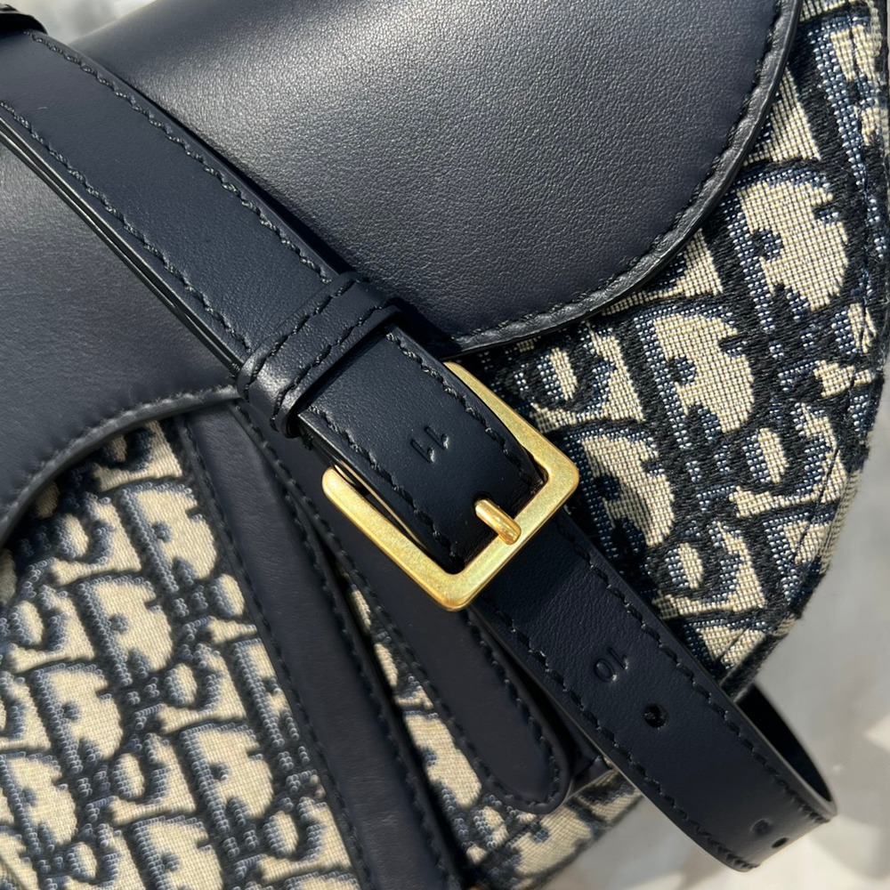 中號 Soft Saddle馬鞍包老花_4