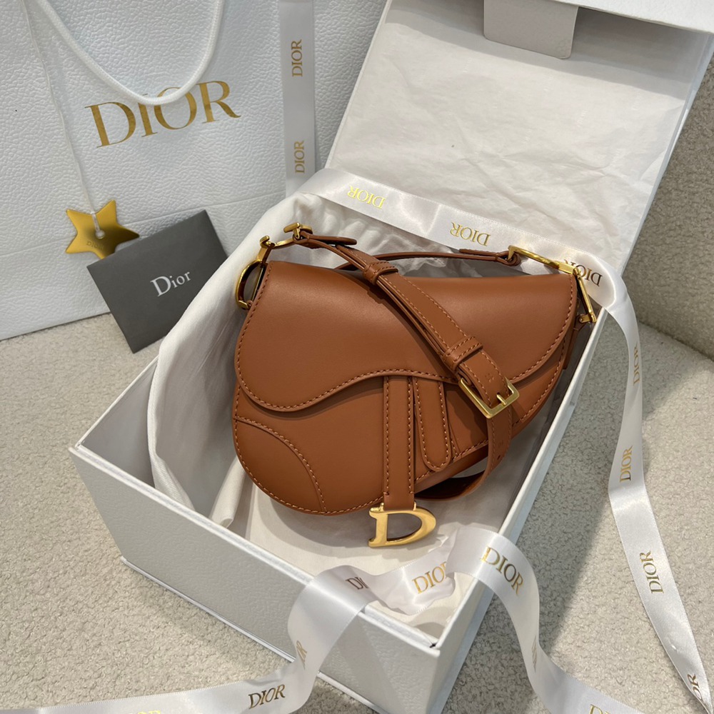 迷你Soft Saddle馬鞍包淺金色調復古光滑牛皮革_1