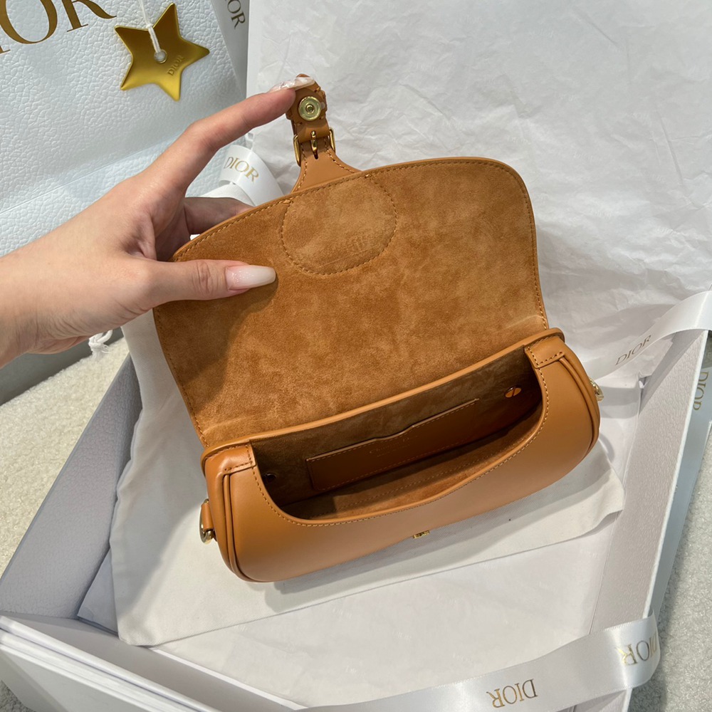 Bobby East-West棕色_3