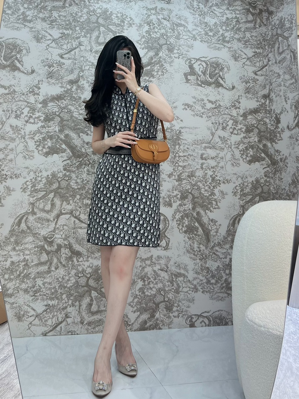 Bobby East-West棕色_4