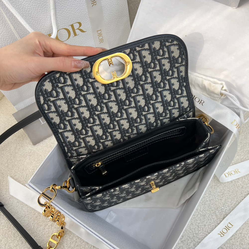 30 Montaigne Avenue_5