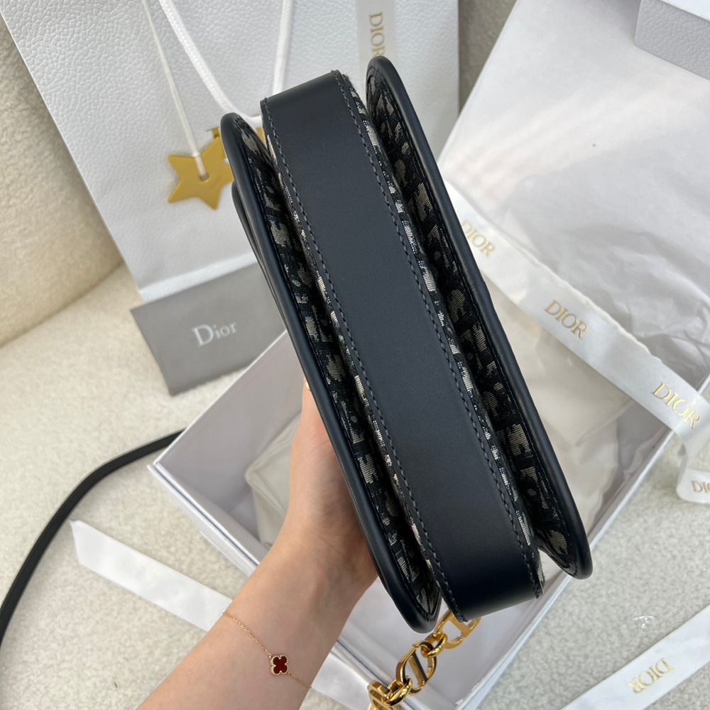 30 Montaigne Avenue_8