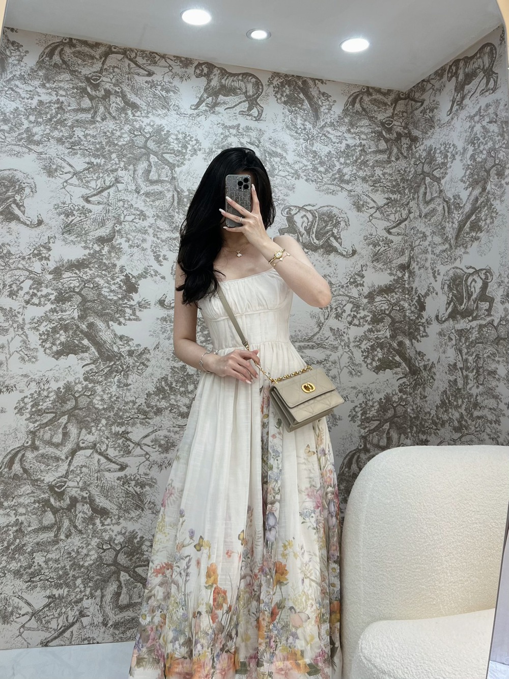 Miss Caro脂米色_10