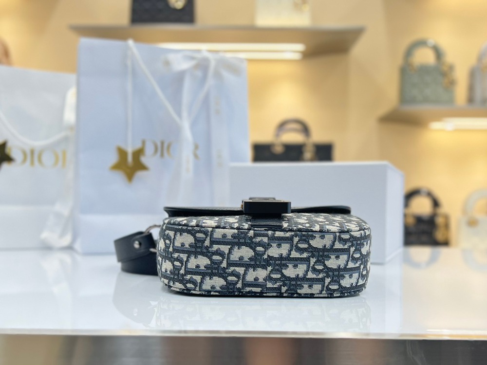 馬鞍手拿包附肩帶藍D_7