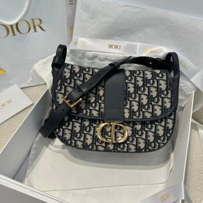 中號Montaigne學院包