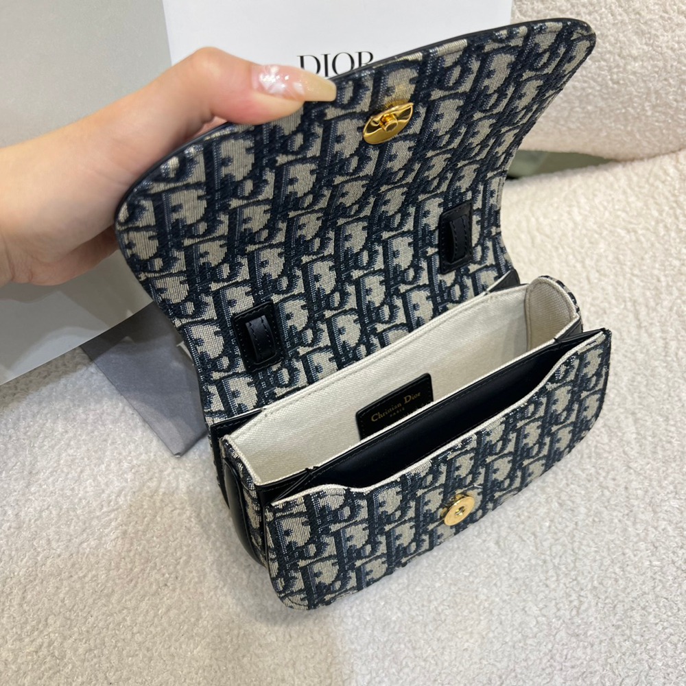 新款 Handle老花配皮_11