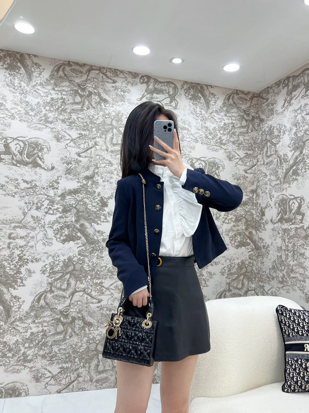 Mini Lady黑色漆皮_5