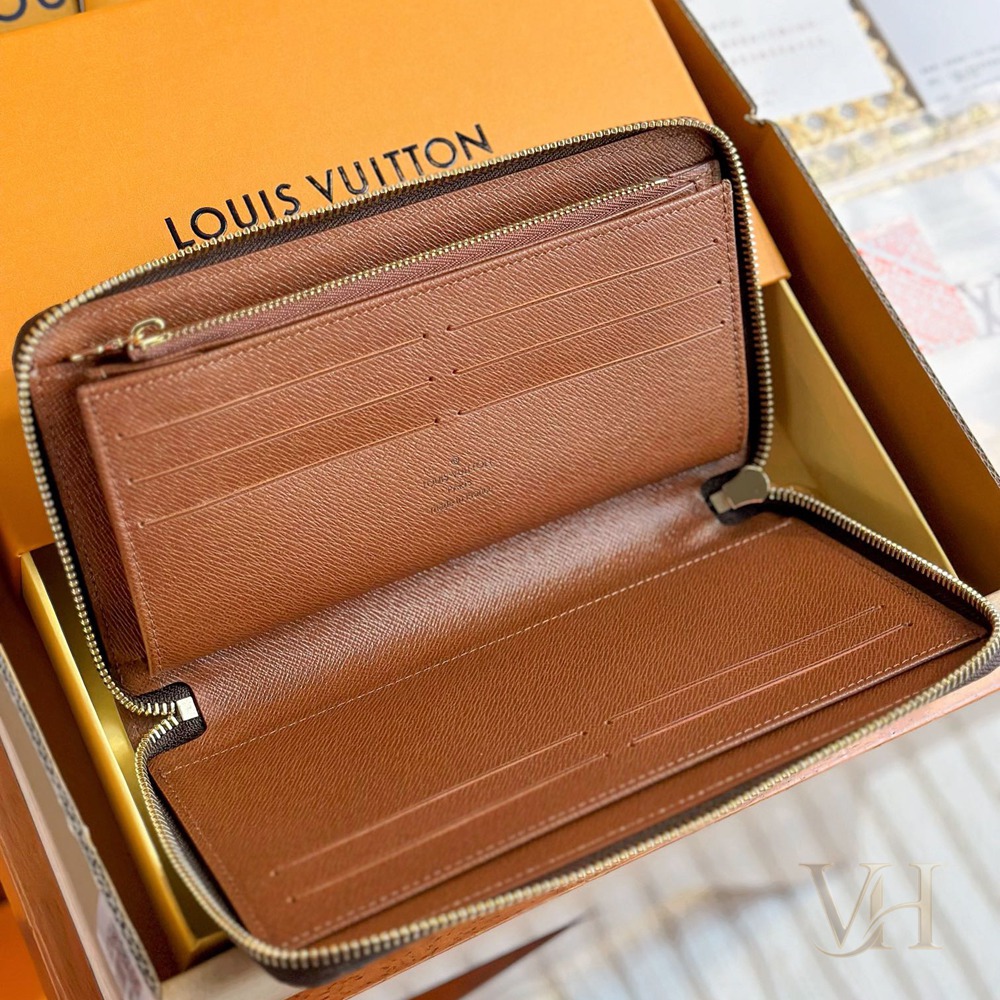 M62581 老花 Zippy Organizer 拉鏈錢夾_3